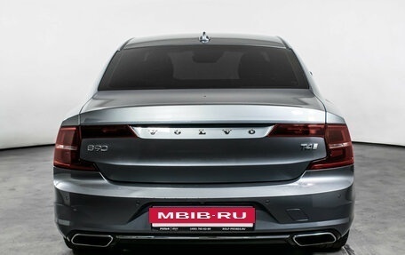 Volvo S90 II рестайлинг, 2019 год, 2 940 000 рублей, 6 фотография