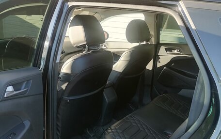 Hyundai Tucson III, 2018 год, 2 200 000 рублей, 14 фотография