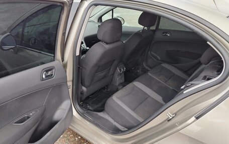 Peugeot 408 I рестайлинг, 2012 год, 610 000 рублей, 11 фотография