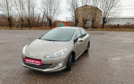 Peugeot 408 I рестайлинг, 2012 год, 610 000 рублей, 2 фотография