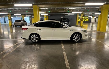 KIA Optima IV, 2018 год, 1 050 000 рублей, 2 фотография