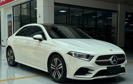 Mercedes-Benz C-Класс, 2022 год, 2 600 000 рублей, 2 фотография