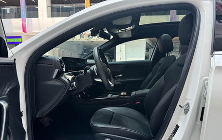 Mercedes-Benz C-Класс, 2022 год, 2 600 000 рублей, 11 фотография