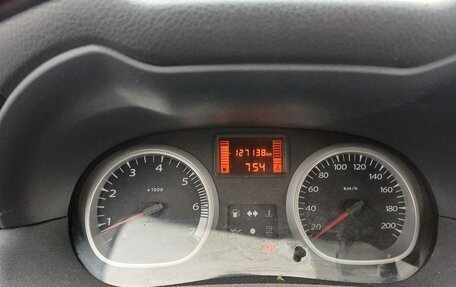 Renault Duster I рестайлинг, 2012 год, 1 000 000 рублей, 6 фотография