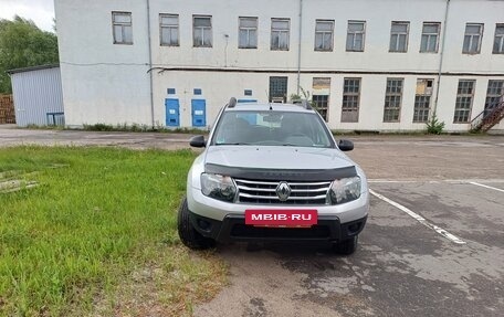 Renault Duster I рестайлинг, 2012 год, 1 000 000 рублей, 2 фотография