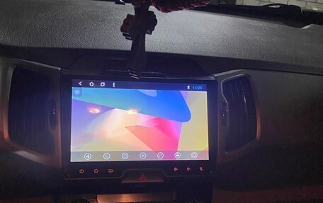 KIA Sportage III, 2011 год, 1 250 000 рублей, 11 фотография