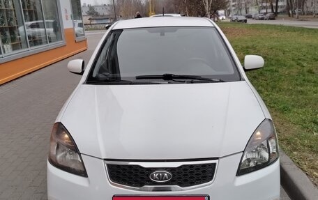 KIA Rio II, 2009 год, 530 000 рублей, 1 фотография