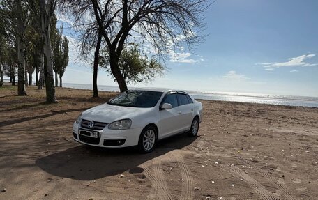 Volkswagen Jetta VI, 2010 год, 835 000 рублей, 13 фотография