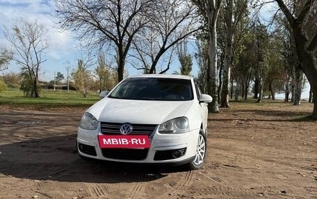 Volkswagen Jetta VI, 2010 год, 835 000 рублей, 14 фотография