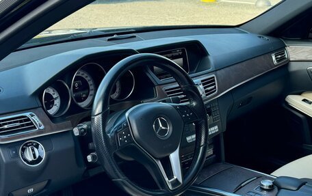 Mercedes-Benz E-Класс, 2013 год, 2 200 000 рублей, 17 фотография