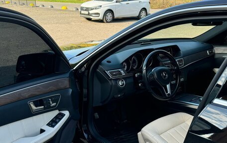 Mercedes-Benz E-Класс, 2013 год, 2 200 000 рублей, 16 фотография