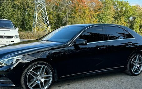 Mercedes-Benz E-Класс, 2013 год, 2 200 000 рублей, 29 фотография