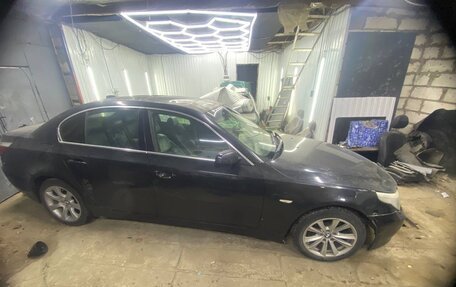 BMW 5 серия, 2004 год, 550 000 рублей, 4 фотография