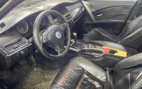 BMW 5 серия, 2004 год, 550 000 рублей, 8 фотография