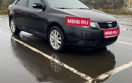 KIA Cerato III, 2010 год, 700 000 рублей, 2 фотография