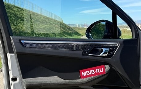 Porsche Macan I рестайлинг, 2025 год, 14 900 000 рублей, 17 фотография