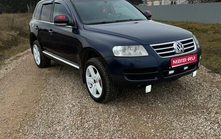 Volkswagen Touareg III, 2004 год, 850 000 рублей, 1 фотография