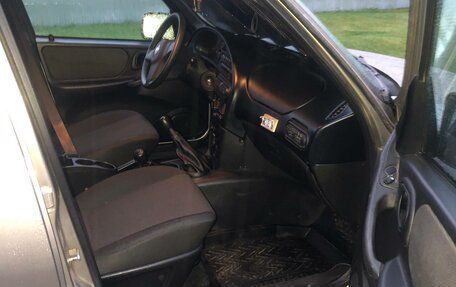 Chevrolet Niva I рестайлинг, 2018 год, 800 000 рублей, 7 фотография