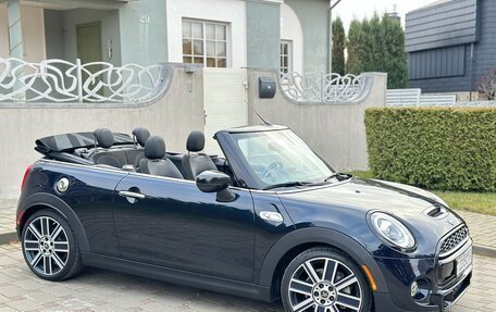 MINI Cabrio, 2021 год, 2 550 000 рублей, 5 фотография