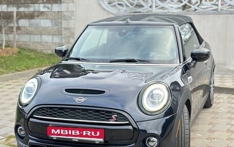MINI Cabrio, 2021 год, 2 550 000 рублей, 3 фотография