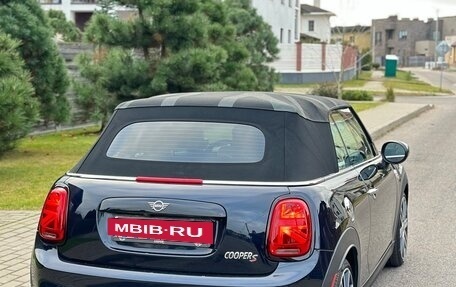 MINI Cabrio, 2021 год, 2 550 000 рублей, 10 фотография