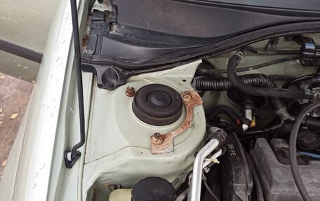 Toyota Avensis III рестайлинг, 1999 год, 450 000 рублей, 10 фотография