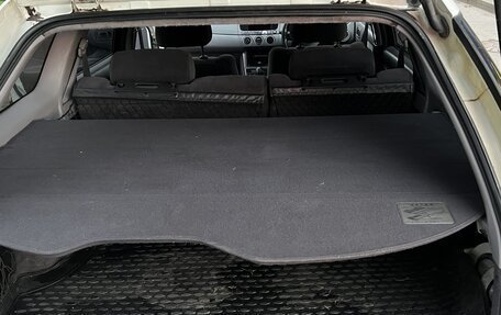 Nissan Avenir II, 2001 год, 260 000 рублей, 14 фотография