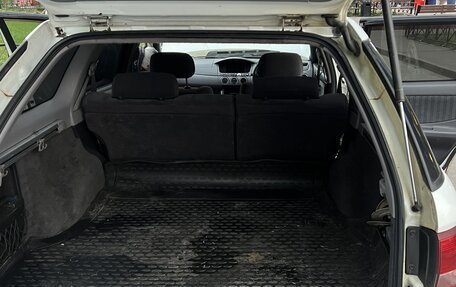 Nissan Avenir II, 2001 год, 260 000 рублей, 16 фотография