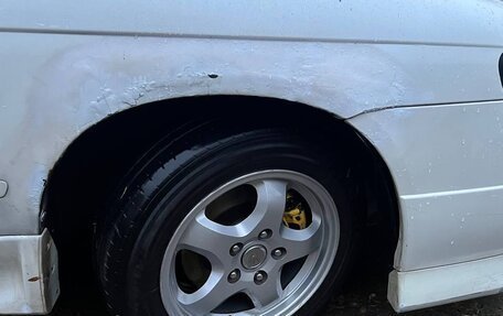 Nissan Avenir II, 2001 год, 260 000 рублей, 18 фотография