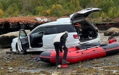 Nissan Avenir II, 2001 год, 260 000 рублей, 22 фотография