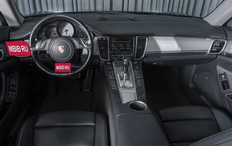 Porsche Panamera II рестайлинг, 2010 год, 2 699 000 рублей, 6 фотография