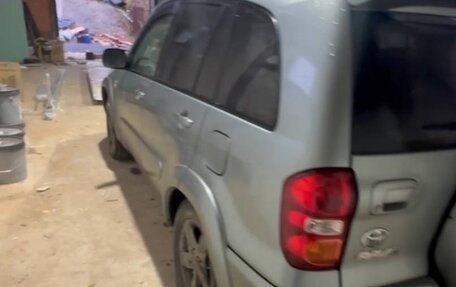 Toyota RAV4, 2004 год, 650 000 рублей, 2 фотография