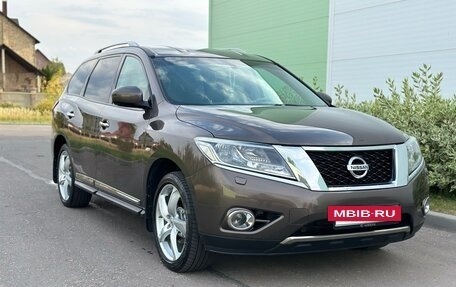 Nissan Pathfinder, 2014 год, 1 570 000 рублей, 3 фотография