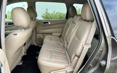 Nissan Pathfinder, 2014 год, 1 570 000 рублей, 21 фотография