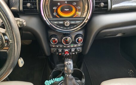 MINI Hatch, 2017 год, 2 400 000 рублей, 11 фотография