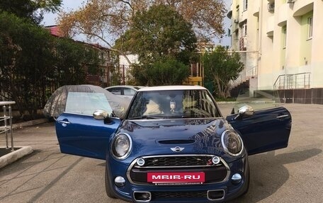 MINI Hatch, 2017 год, 2 400 000 рублей, 7 фотография