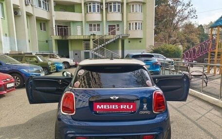 MINI Hatch, 2017 год, 2 400 000 рублей, 8 фотография
