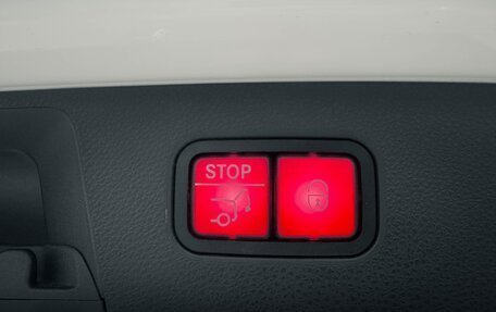 Mercedes-Benz GLK-Класс, 2014 год, 2 500 000 рублей, 34 фотография