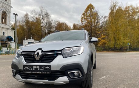 Renault Sandero II рестайлинг, 2021 год, 1 420 000 рублей, 5 фотография