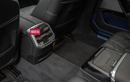 BMW 7 серия, 2025 год, 17 500 000 рублей, 25 фотография