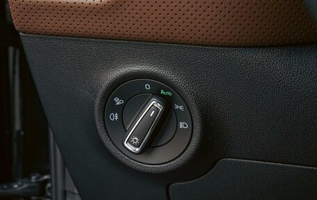 Skoda Kodiaq I, 2023 год, 4 540 000 рублей, 23 фотография