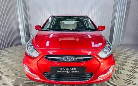 Hyundai Solaris II рестайлинг, 2012 год, 700 000 рублей, 2 фотография