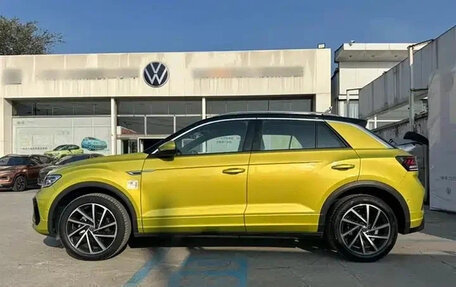 Volkswagen T-Roc I, 2023 год, 1 723 125 рублей, 4 фотография
