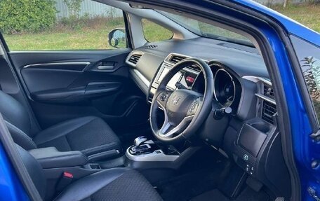 Honda Fit III, 2015 год, 900 000 рублей, 2 фотография