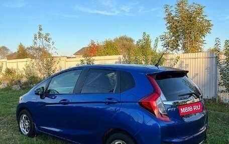 Honda Fit III, 2015 год, 900 000 рублей, 8 фотография