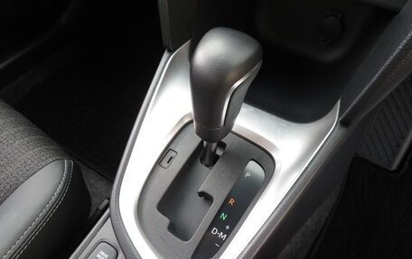 Toyota Yaris Cross, 2022 год, 1 450 000 рублей, 10 фотография