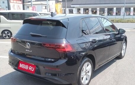 Volkswagen Golf VIII, 2022 год, 1 353 000 рублей, 3 фотография