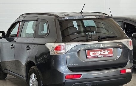 Mitsubishi Outlander III рестайлинг 3, 2014 год, 1 570 000 рублей, 7 фотография