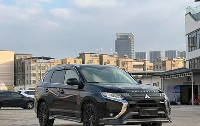 Mitsubishi Outlander III рестайлинг 3, 2021 год, 2 050 000 рублей, 1 фотография