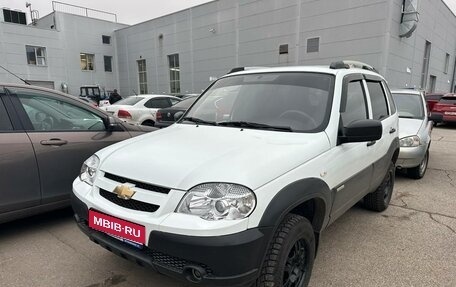 Chevrolet Niva I рестайлинг, 2014 год, 610 000 рублей, 1 фотография